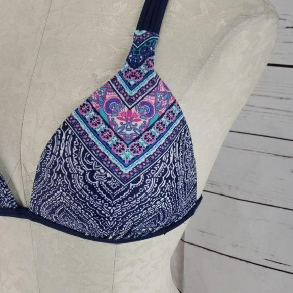 True Craft Women's Criss Cross Aztec Blue Bikini Swim Bathing Suit Top XL - Picture 3 of 8